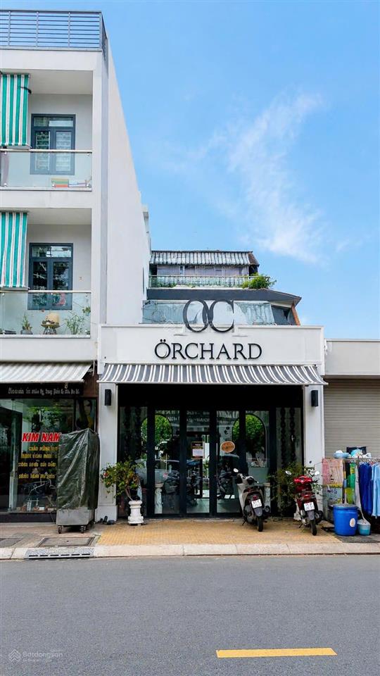 Tòa nhà | 81a nguyễn phúc chu, p. 15, q. tân bình | 6,1*30 = 178m² | bán 29 tỷ  thuê 72,5tr/tháng