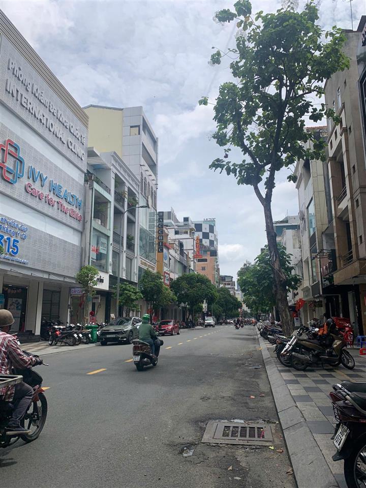 Tòa nhà | 130 nguyễn trãi, p. bến thành, q. 1 | 4*18 = 73.1m2 | bán 63 tỷ  thuê 165tr/tháng
