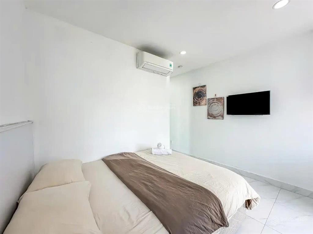 Tòa nhà | 466 phạm thái bường, p. tân phong, q. 7 | 11*18.5 = 182m2 | bán 82 tỷ  thuê 162.5tr