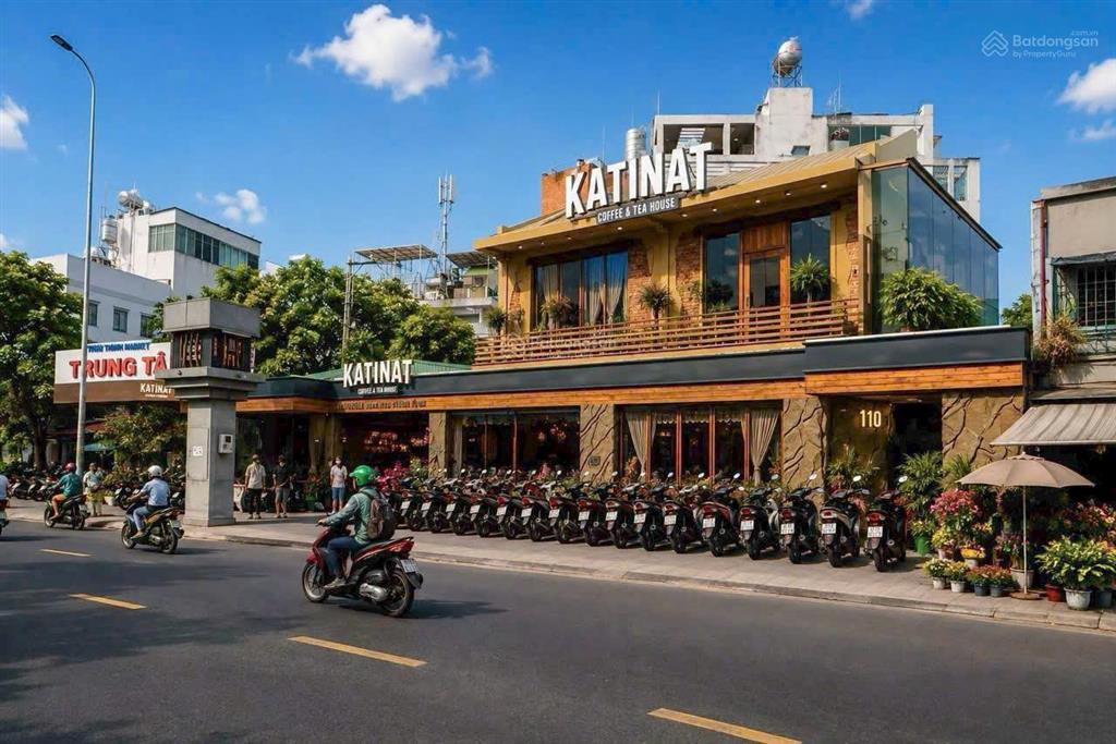 Tòa nhà | nơ trang long, p. 13, q. bình thạnh | 22*32 = 139.6m2 | bán 67 tỷ  thuê 197tr/tháng