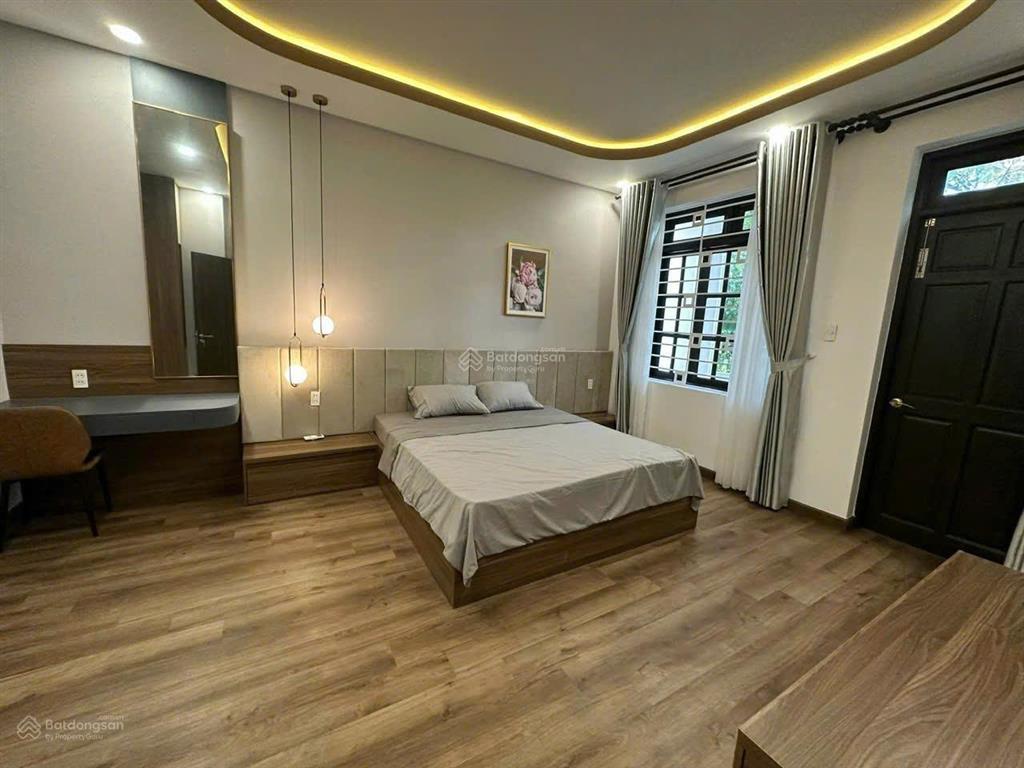 Tòa nhà đường số 15, khu trung sơn, h. bình chánh, 12,5*20 = 247,5m2, bán 35 tỷ  thuê 80tr