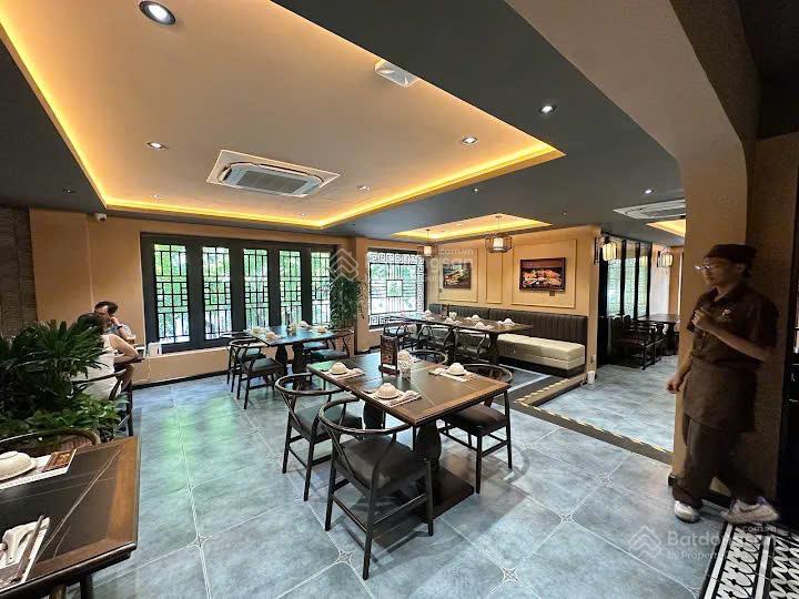 Tòa nhà, nguyễn cao, kdc lam thiên lục địa 2 q. 7 27.6*18=390,5m2 bán 214 tỷthuê 205,44triệu/tháng
