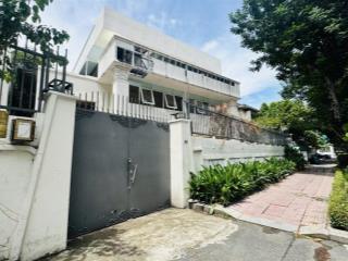 Tòa nhà | 50 trương định, p. 7, q. 3 | 20*40 = 816.8m2 | bán 440 tỷ  thuê đàm phán