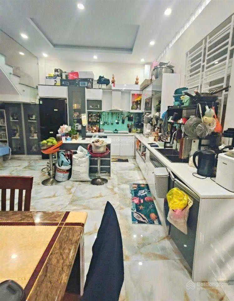 Chủ gấp bán giảm sâu biệt thự liền kề lô góc 2 mặt tiền kdc bình điền quận 8, giá 11 tỷ. 9x17m,