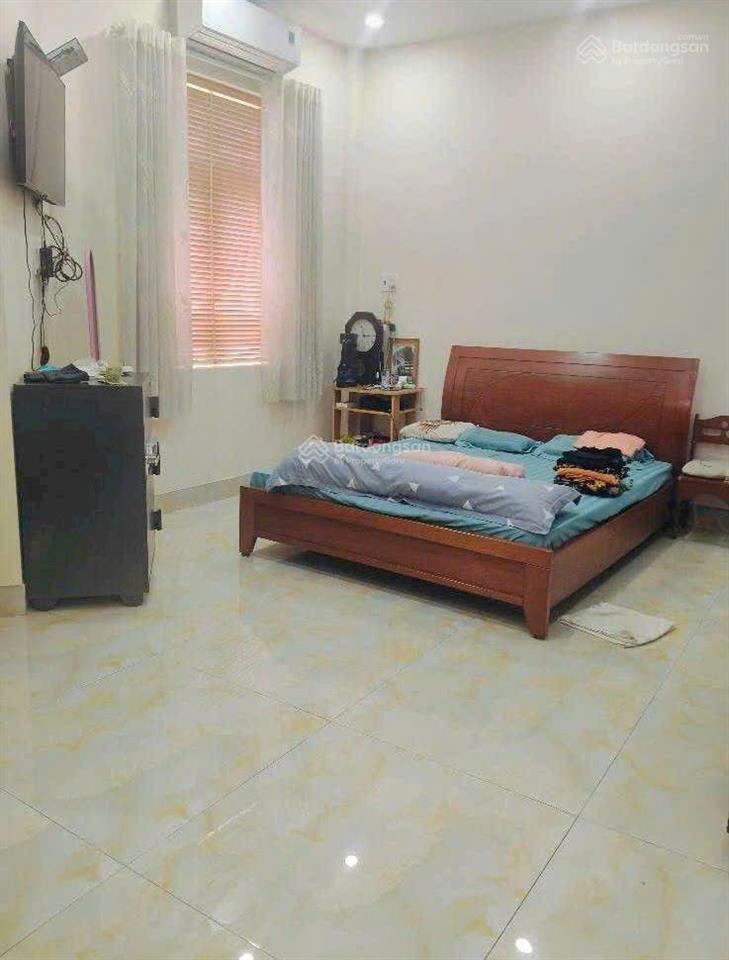 Chủ gấp bán giảm sâu biệt thự liền kề lô góc 2 mặt tiền kdc bình điền quận 8, giá 11 tỷ. 9x17m,