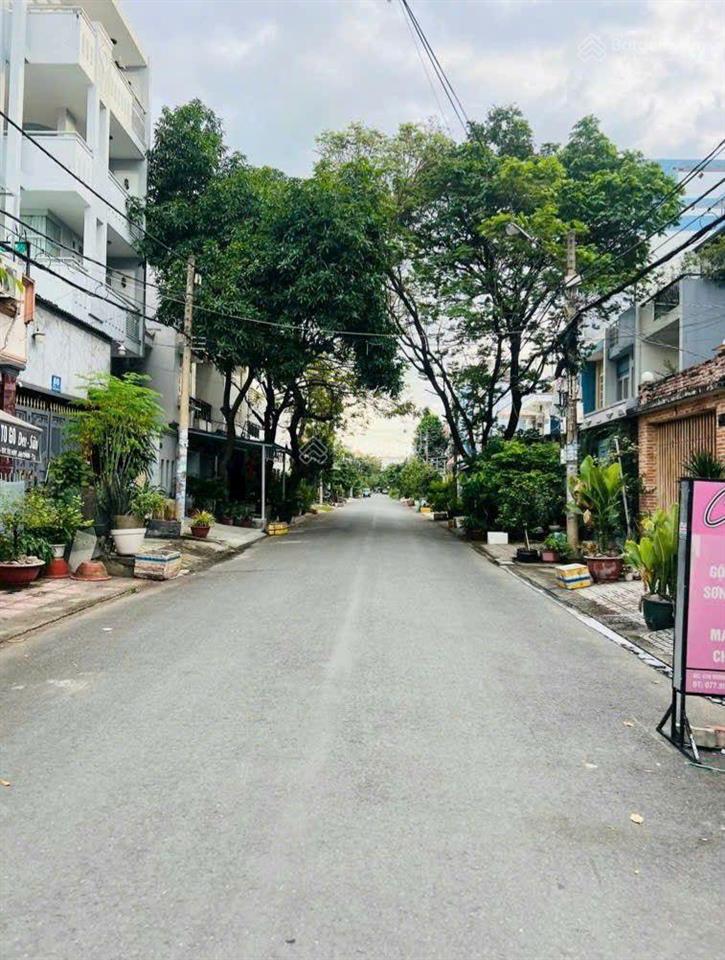 Bán nhà kdc bình hưng, 4 tầng, 96m, đối diện bến xe quận 8, chỉ 9.8 tỷ,  ms tuyền 0938 827 ***