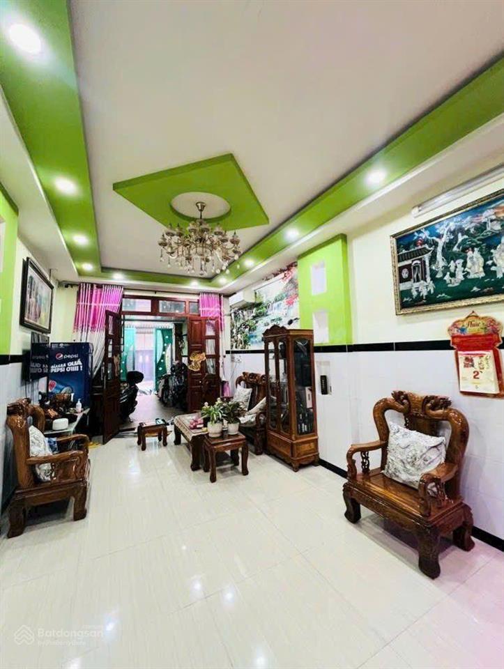 Bán nhà kdc bình hưng, 4 tầng, 96m, đối diện bến xe quận 8, chỉ 9.8 tỷ,  ms tuyền 0938 827 ***