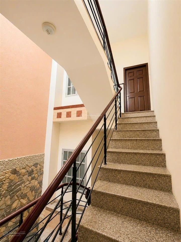 Bán nhà kdc bình hưng đối diện bến xe quận 8, 80m2, 3 tầng, nhỉnh 9 tỷ,  0938 827 *** ms tuyền