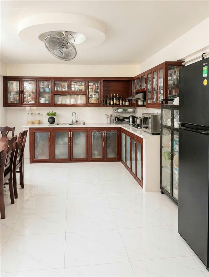 Bán nhà kdc bình hưng đối diện bến xe quận 8, 80m2, 3 tầng, nhỉnh 9 tỷ,  0938 827 *** ms tuyền
