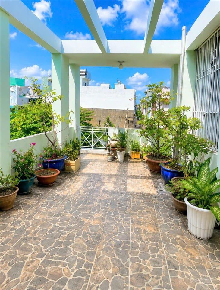 Bán nhà kdc bình hưng đối diện bến xe quận 8, 80m2, 3 tầng, nhỉnh 9 tỷ,  0938 827 *** ms tuyền