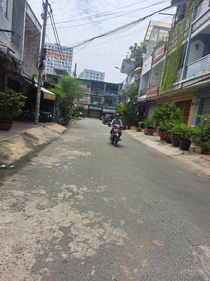 Bán nhà kdc bùi minh trực quận 8, 65m2 ô tô vào nhà 3pn, giá nhỉnh 8 tỷ cần bán gấp