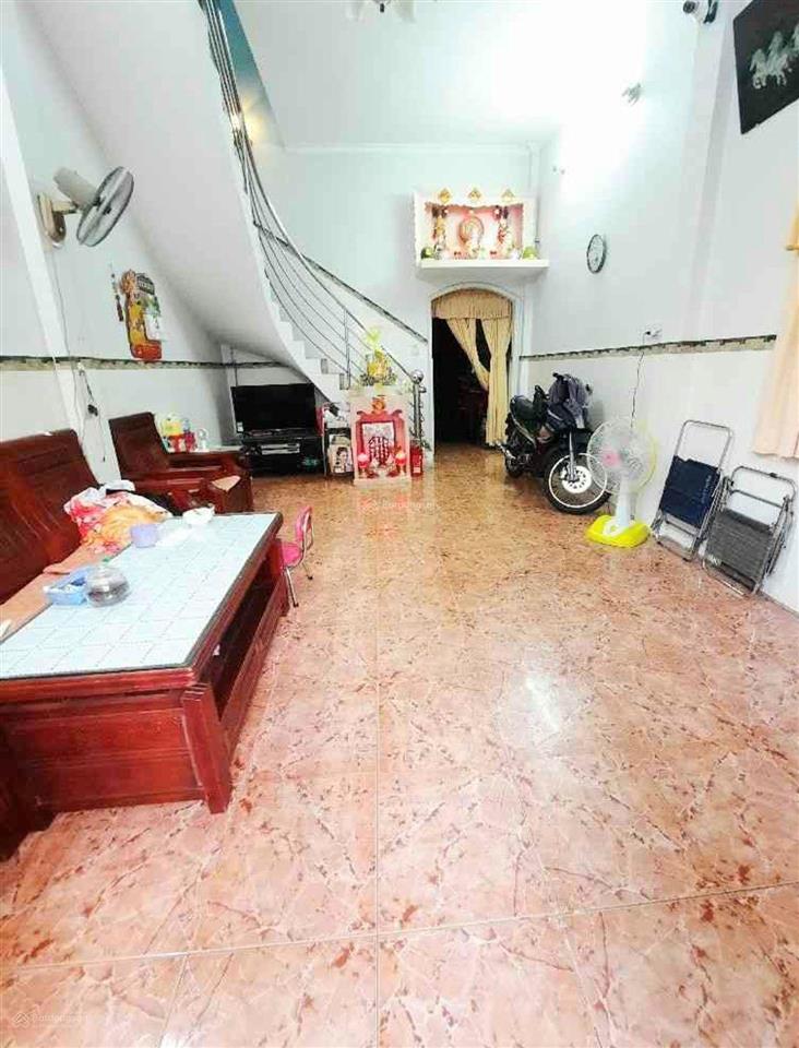 Bán gấp nhà mặt tiền ưu long quận 8 62m có vỉa hè đang cho thuê 15 triệu/tháng nhỉnh 7 tỷ