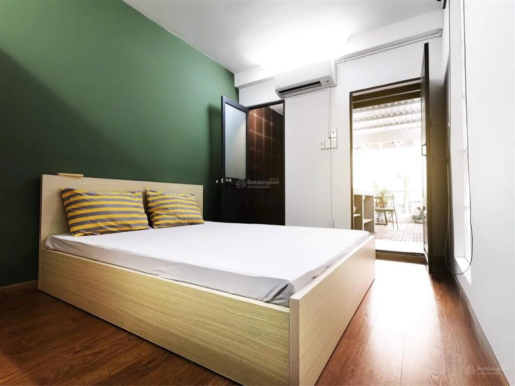 Giá giảm 1 tỷ, nhà trần đình xu cách mt 10m, dt 3,8 x 11m, 4 tầng giá chỉ còn nhỉnh 8 tỷ.
