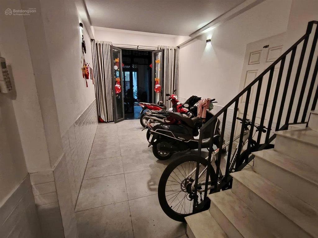 Chủ gấp bán nhà trần khánh dư 6 tầng diện tích sd 140m2, tạo dòng tiền cao ổn định