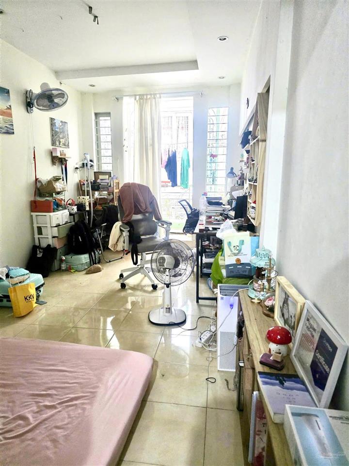 Bán nhà võ văn tần quận 3, 3 tầng 3pn 3wc, hẻm thông giá chỉ hơn 7 tỷ dọn vào ở ngay