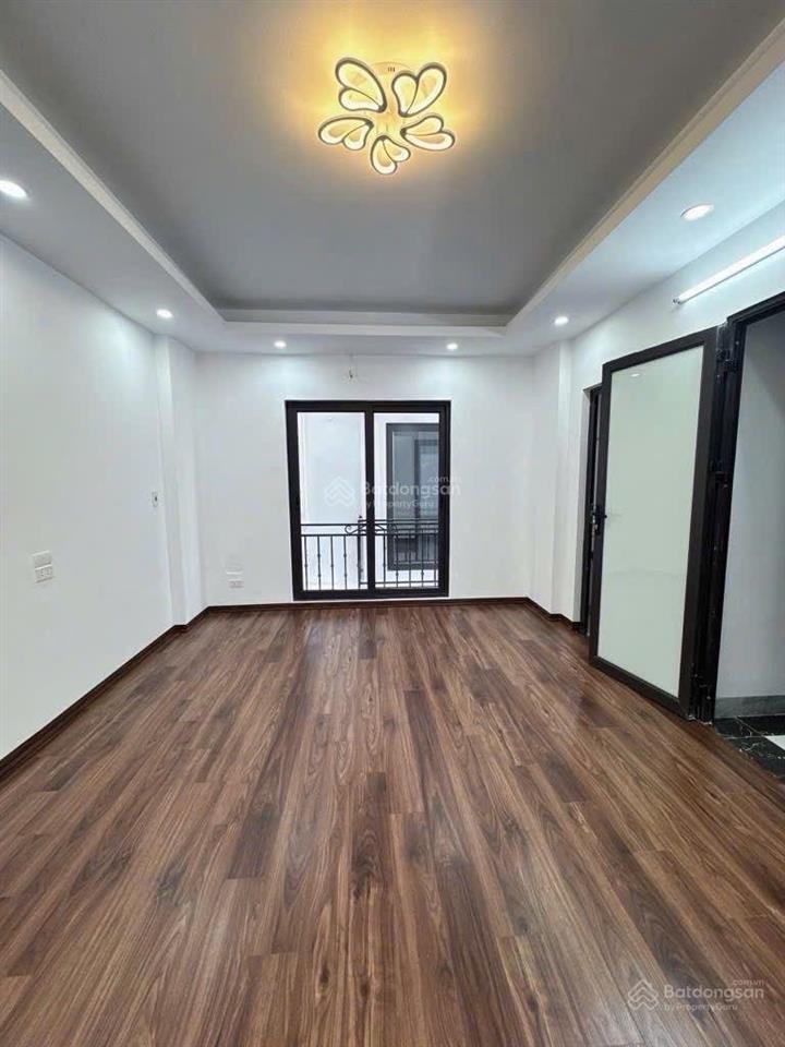 Siêu hiếm khu vực thanh amnhà mới tinh 3 thoáng thiết kế 5 tầng 30m2 hỗ trợ khoản vay nhà đất