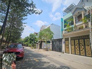 Cực hiếm,8ti600 nhà 3 tầng tthc dĩ an.khu vực vip nhất tp dĩ an.dt 101m2 hoàn công đủ