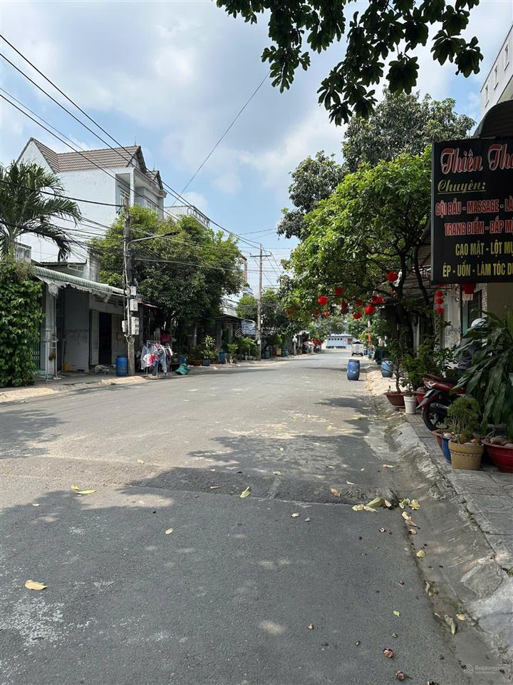 3ti900 còn tl lô đất 65m2 thuộc khu toa xe lửa 1.ngay sát vincom 550 dĩ an