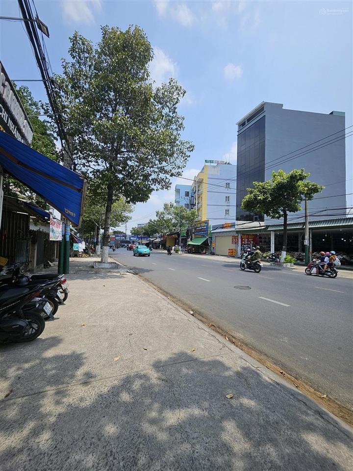 16tixx siêu phẩm mtkd nguyễn trãi. 247m2 ngang 8m, thổ cư 200m2