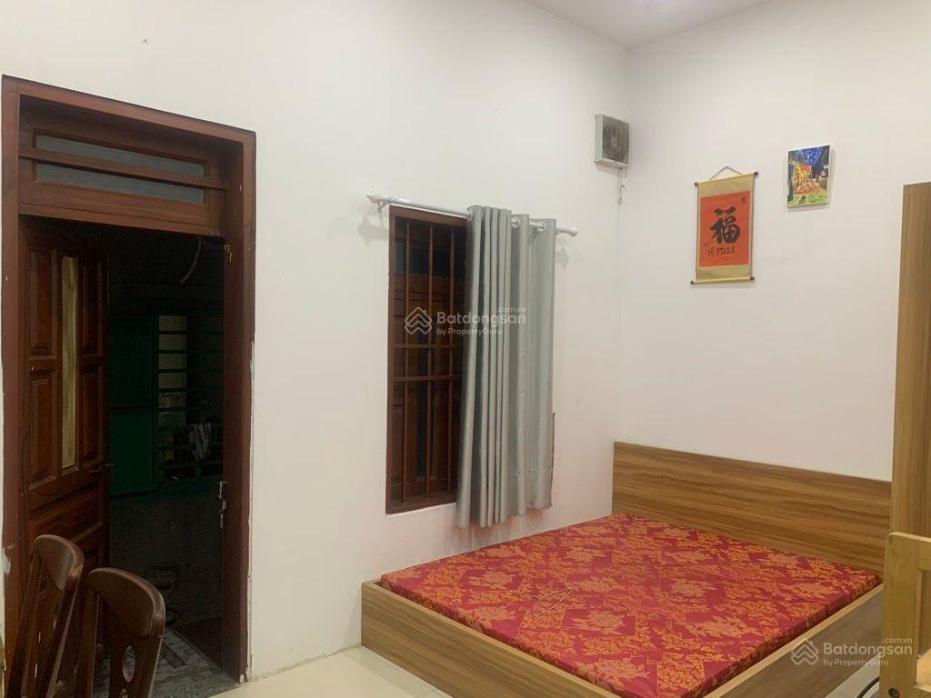 4tỷ190 nhà 3 tầng ngay chợ đoàn thị kia dĩ an. hẻm xe hơi đậu cửa. không có căn thứ 2