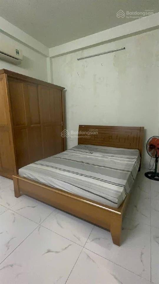 4tỷ190 nhà 3 tầng ngay chợ đoàn thị kia dĩ an. hẻm xe hơi đậu cửa. không có căn thứ 2