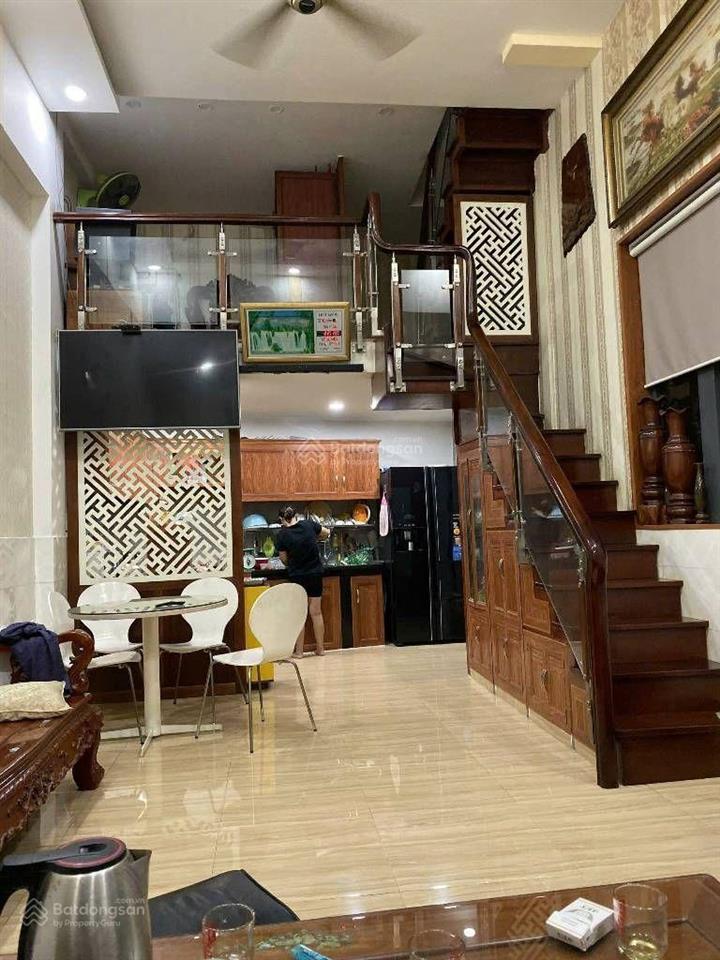 7tỷ750 bán nhà đông hòa, dĩ an đường võ thị sáu ngang 6m đường lớn thông tiện làm văn phòng công ty
