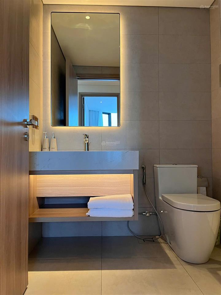 Cho thuê lâu dài a la carte hạ long 15tr/tháng, 75m2, 2pn, 2wc, view biển cách bãi biển 35m mp ql