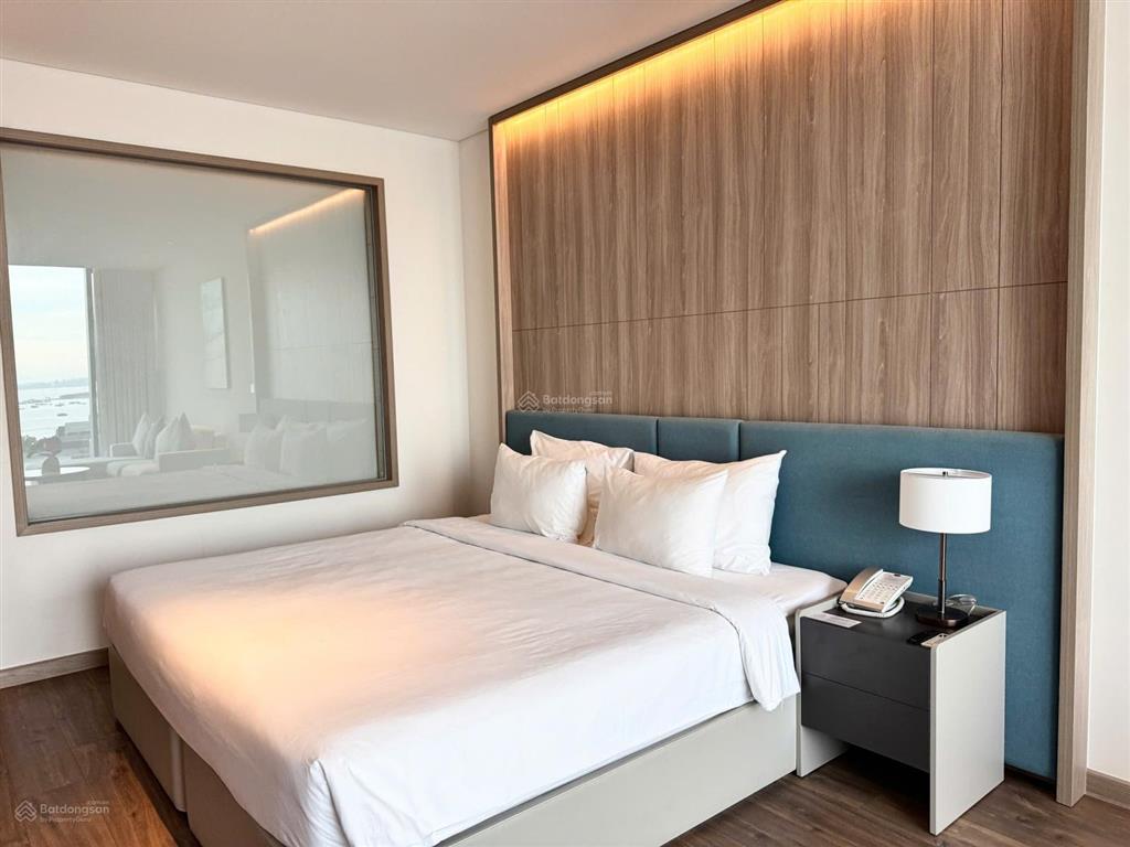Cần bán căn a la carte hạ long, cắt lỗ 600tr, 56m2, 1pn, 1wc, view biển sẵn sổ miễn phí ql 7 năm
