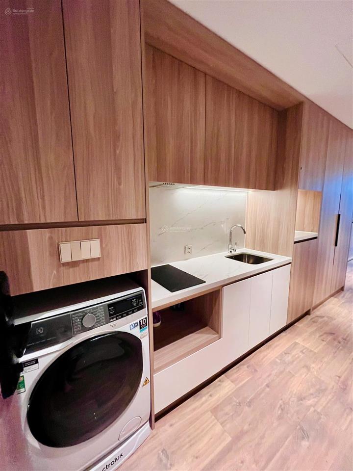 Cần bán căn hộ cao cấp a la carte hạ long bay 2,8 tỷ, 54m2, sẵn sổ miễn phí dv 10 năm .0982 527 ***