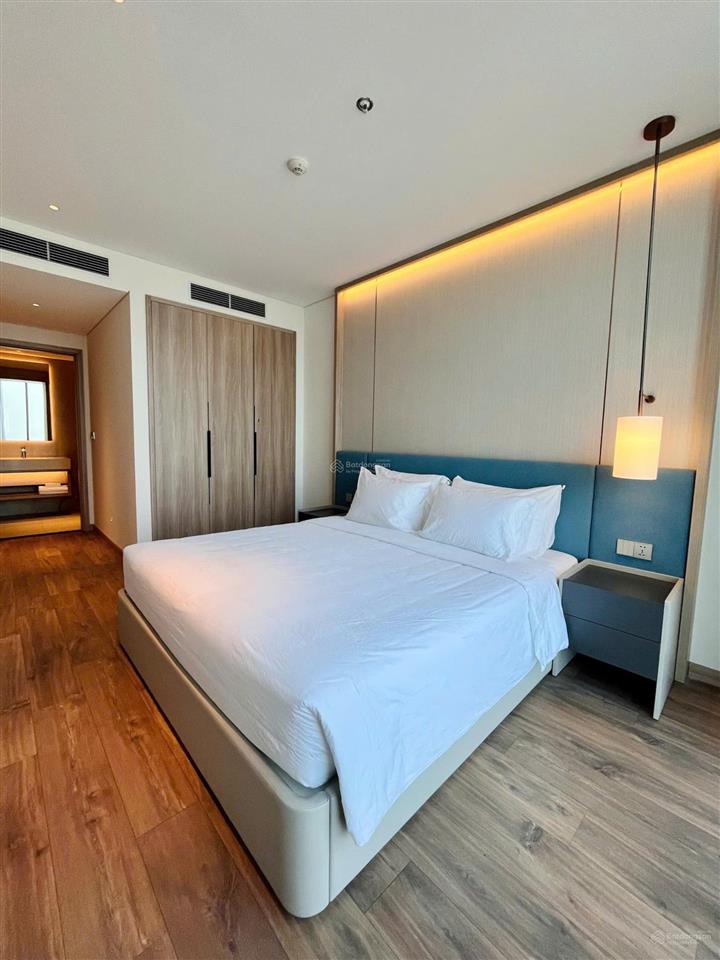 Cần bán căn àlacarte view biển giá 5,2 tỷ 75m2 đã có sổ full nội thất chỉ việc vào ở và kinh doanh