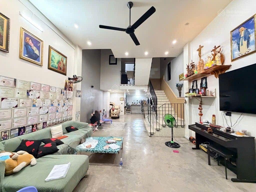 Bán nhà lê văn quới  100m2  5 tầng btct  full nội thất  gần ngã tư bốn xã  giá 8,5 tỷ