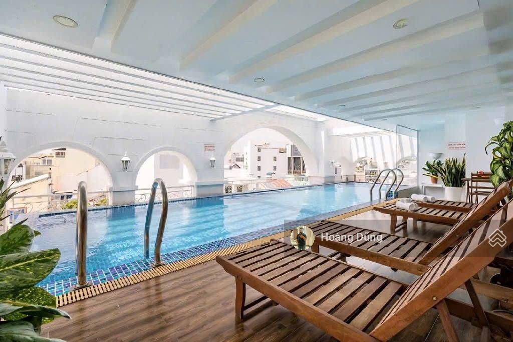 Bán khách sạn 4 sao  15x20m  trung tâm phú nhuận  9 tầng btct  thu nhập hơn 300tr  giá 149 tỷ