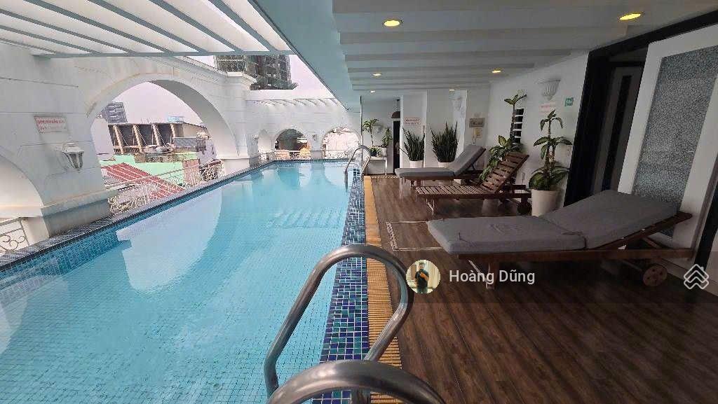 Bán khách sạn 4 sao  15x20m  trung tâm phú nhuận  9 tầng btct  thu nhập hơn 300tr  giá 149 tỷ