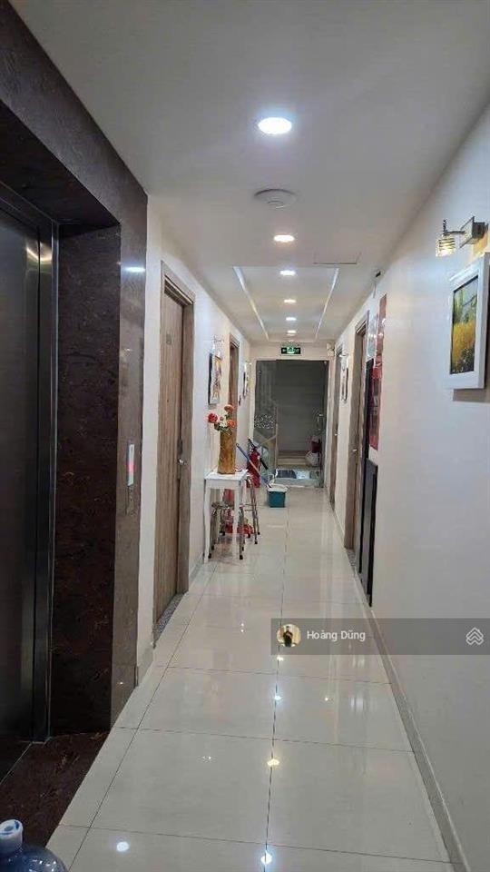 Bán khách sạn 4 sao  15x20m  trung tâm phú nhuận  9 tầng btct  thu nhập hơn 300tr  giá 149 tỷ