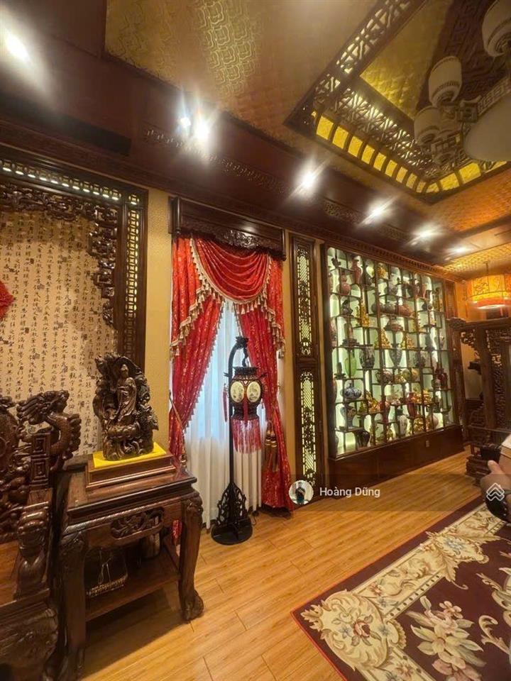 Bán biệt thự mặt tiền quận 6  dt sàn 3500m2  tặng full nội thất dát vàng  6 tầng  giá 300 tỷ tl