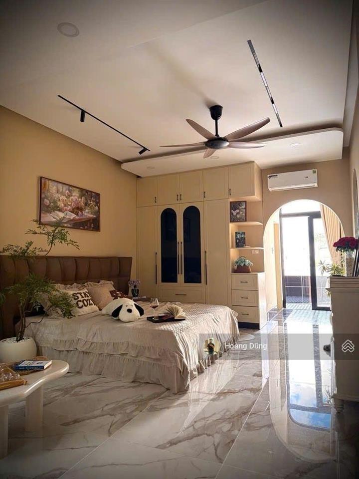 Bán nhà mặt tiền lê văn quới  109m2  5 tầng thang máy  full nội thất luxury  giá chỉ 13,5 tỷ
