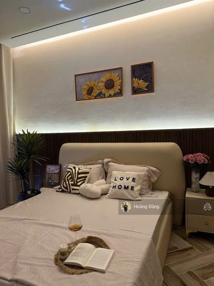 Bán nhà mặt tiền lê văn quới  109m2  5 tầng thang máy  full nội thất luxury  giá chỉ 13,5 tỷ