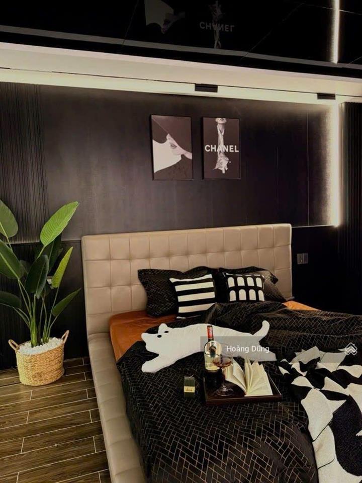 Bán nhà mặt tiền lê văn quới  109m2  5 tầng thang máy  full nội thất luxury  giá chỉ 13,5 tỷ