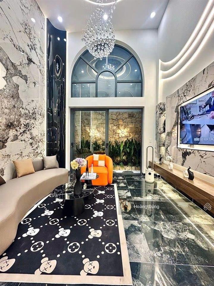 Bán nhà đường vườn lài78m25 tầng thang máyfull nội thất luxury  xe hơi vào nhà  giá chỉ 8,6 tỷ