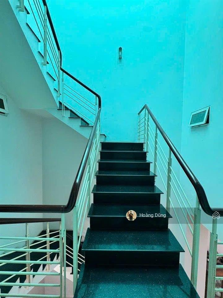 Bán nhà gần aeon tân phú  70m2  4 tầng  nội thất đẹp  hẻm xe hơi đỗ cửa  giá chỉ 6,9 tỷ