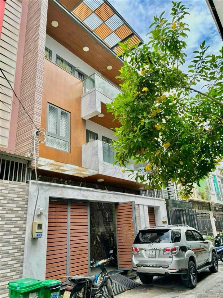 Bán biệt thự lê văn quới  105m² (8,5x13m)  4 tầng  thang máy xịn  full nội thất  giá 13,5 tỷ