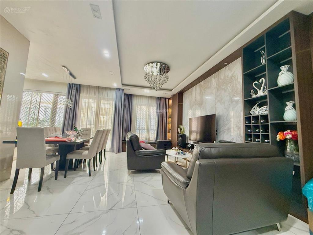Bán biệt thự lê văn quới  105m² (8,5x13m)  4 tầng  thang máy xịn  full nội thất  giá 13,5 tỷ