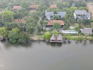 Chính chủ cần bán gấp khu nghỉ dưỡng sẵn khuôn viên kinh doanh ngay mặt hồ đại lải