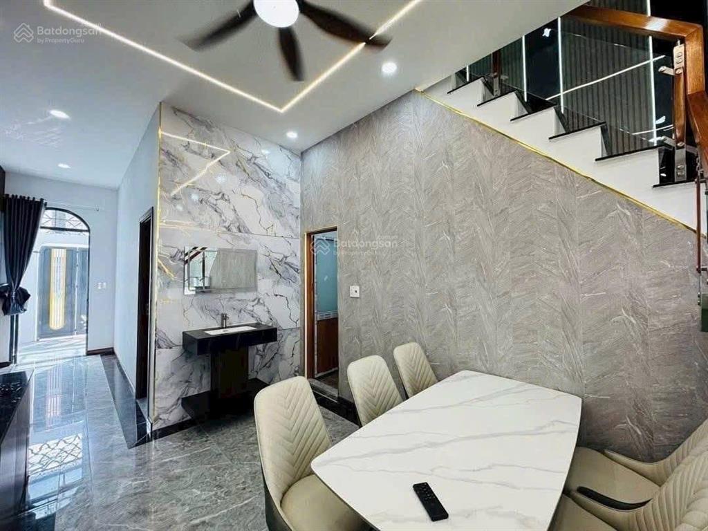 Bán nhà riêng tại trương đình hội 5,5ty60m2, đẹp, nhiều tiện ích