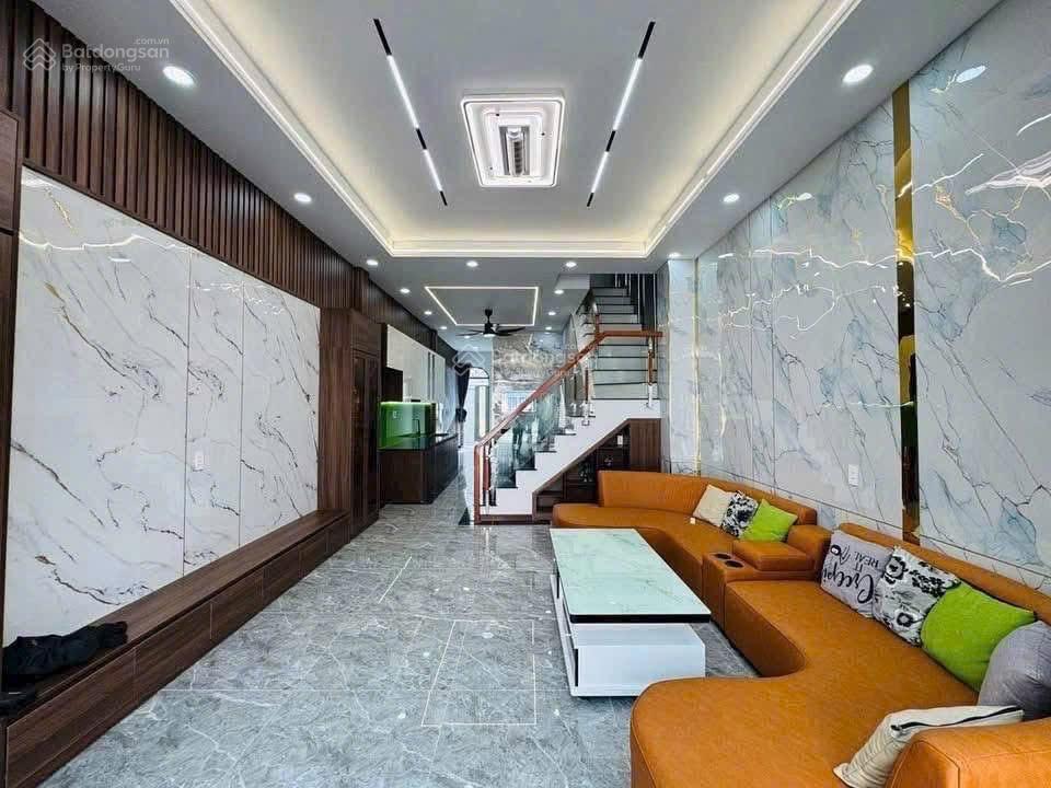Bán nhà riêng tại trương đình hội 5,5ty60m2, đẹp, nhiều tiện ích