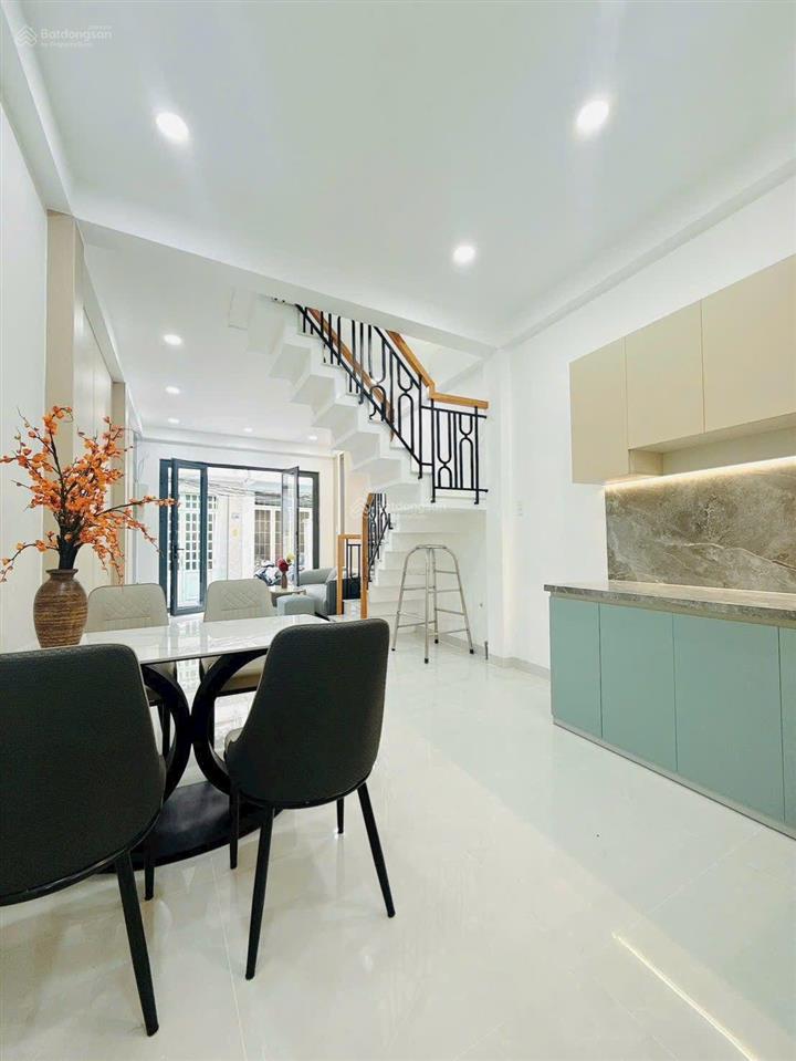 Cô 9 bán nhà tại trịnh quang nghị, bình chánh, tp. hcm