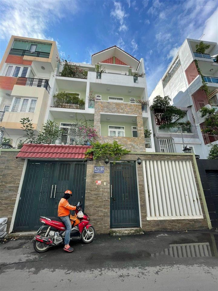 Bán gấp căn nhà đường cửu long p2 q. tân bình dt 8x16m, kc 5tầng hđt 60tr giá 21.5 tỷ tl