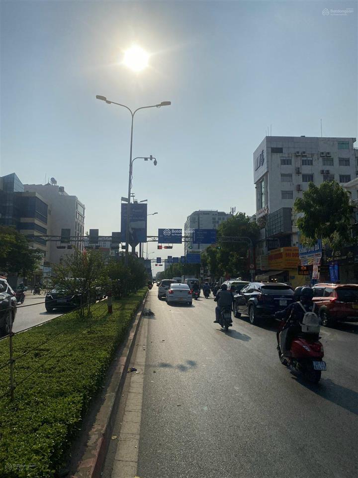 Giá đầu tư! nhà đường cộng hòa  ga t3, tân bình. dt 8x20m  hđt 100 triệu  kc 6 tầng. giá 28 tỷ