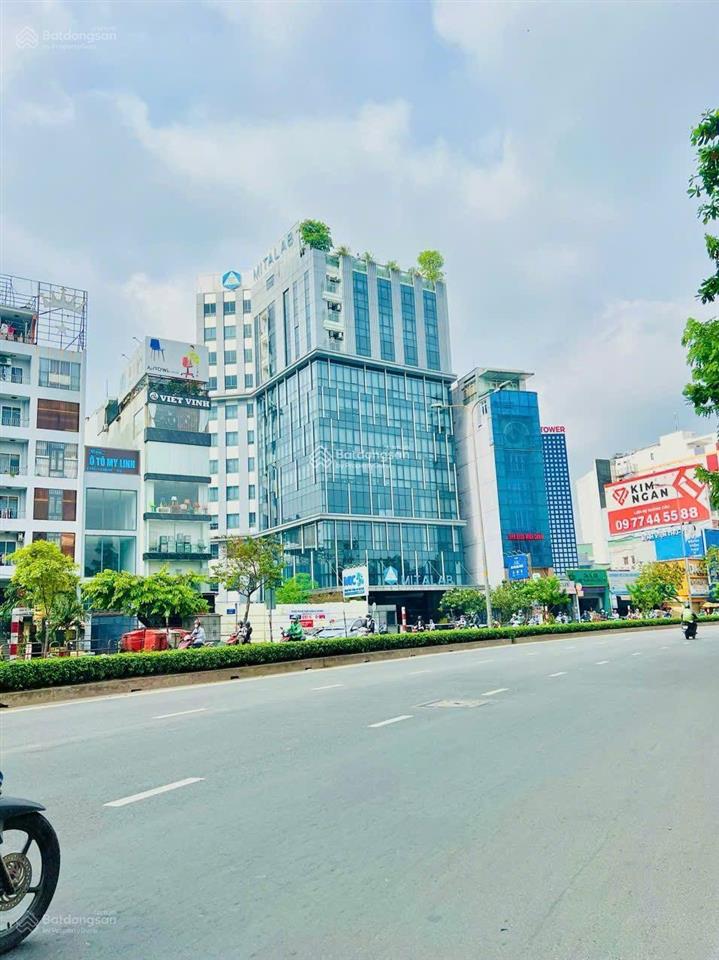Giá đầu tư! nhà đường cộng hòa  ga t3, tân bình. dt 8x20m  hđt 100 triệu  kc 6 tầng. giá 28 tỷ