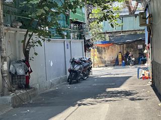 Cần bán gấp nhà đường phan xích long p1,q phú nhậun,dt8x7.5m,kc 1 trệt 3 lầu st giá 11.5 tỷ tl